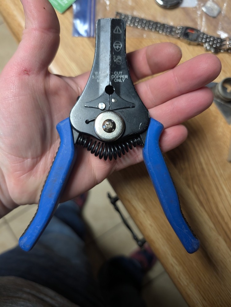 Klein Tools 11063W Katapult Wire Stripper