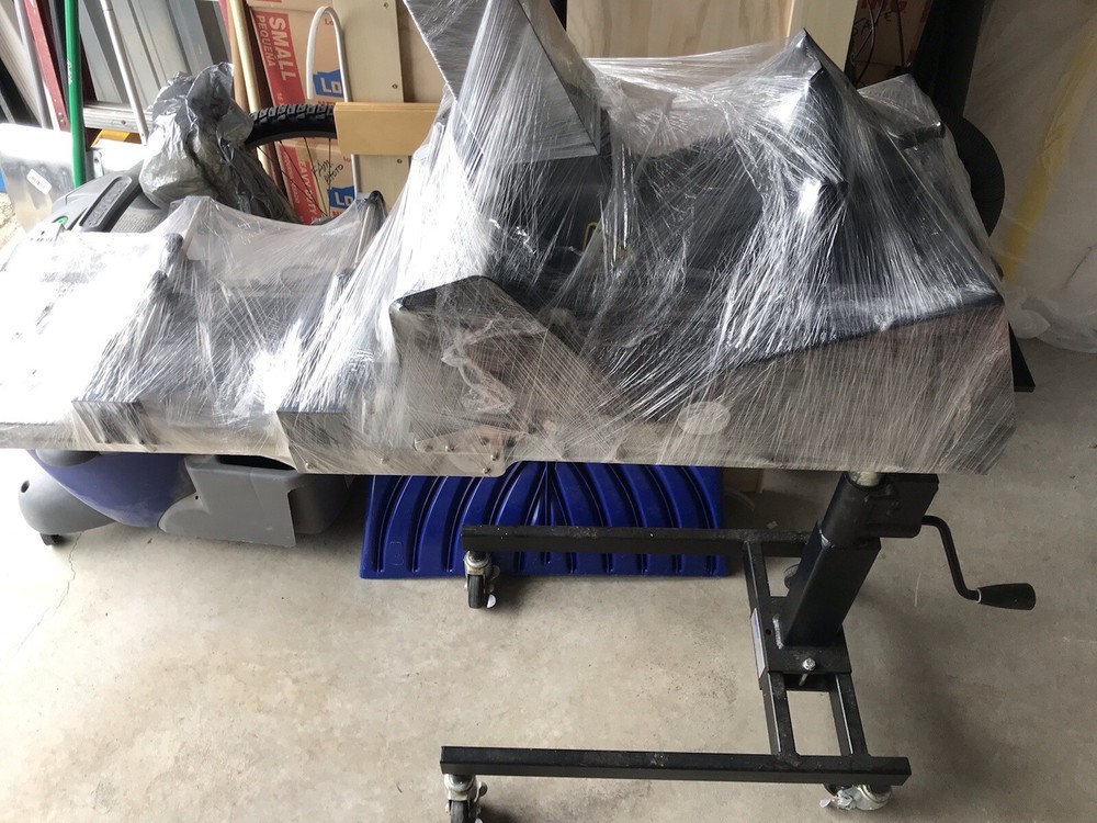 Streamfeeder 270RT with Stand