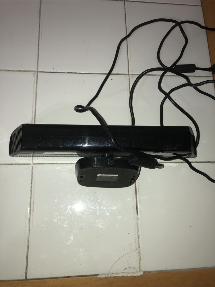Authentic Microsoft Xbox 360 Kinect Sensor *Sensor And Wire