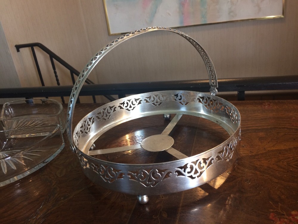 Sheffield Reproduction Silver Plated Serving Dish with Glass Insert and Handle