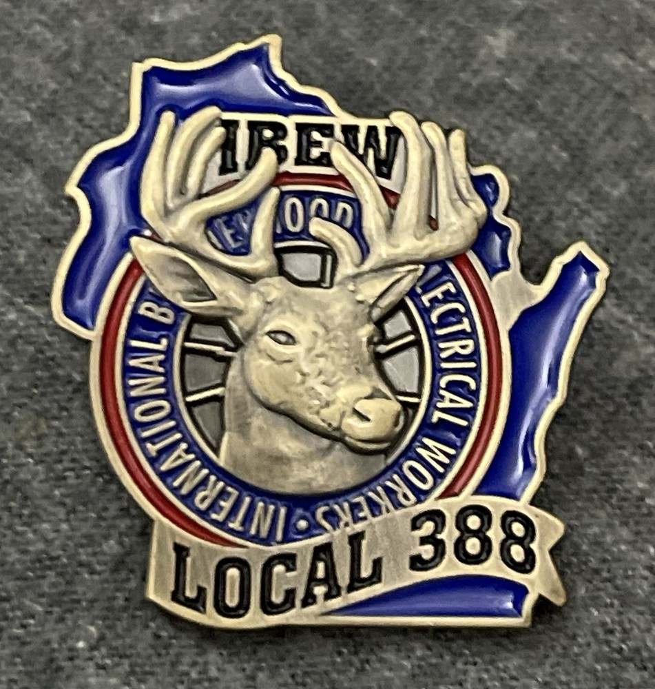 VTG IBEW Local 388 Pin Steven’s Point Wisconsin Deer