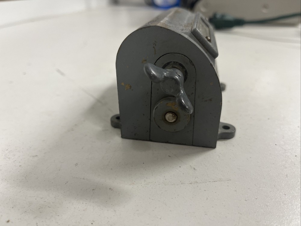 Working Veeder Root Mechanical 6-Digit Display Counter USA