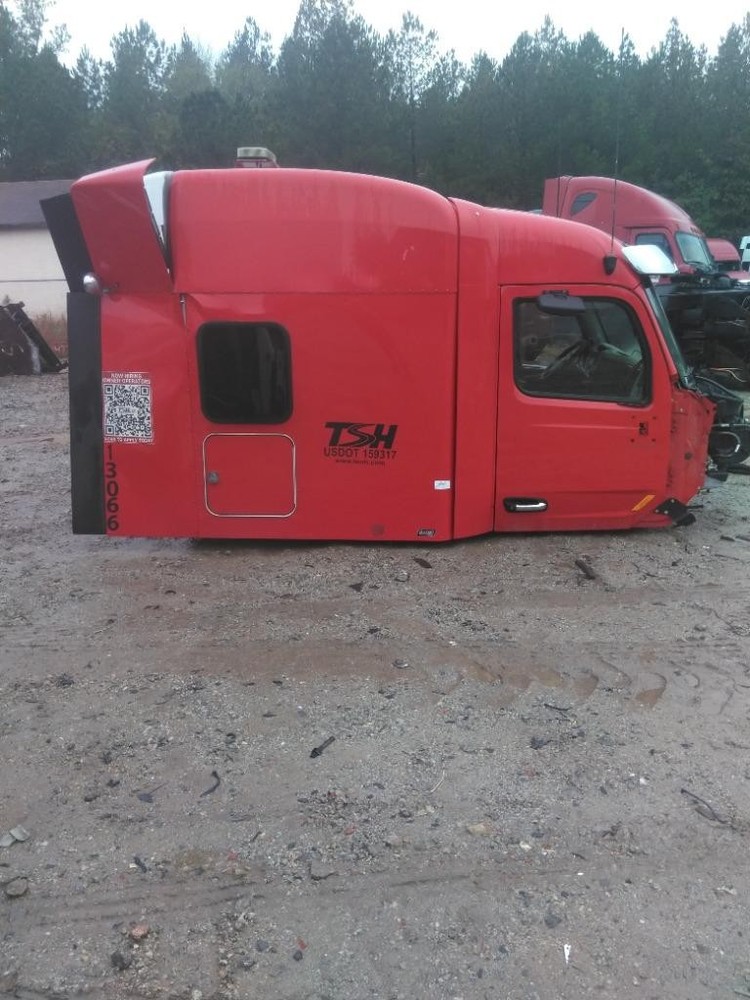 Replaces 2019 PETERBILT 579 CAB , GA