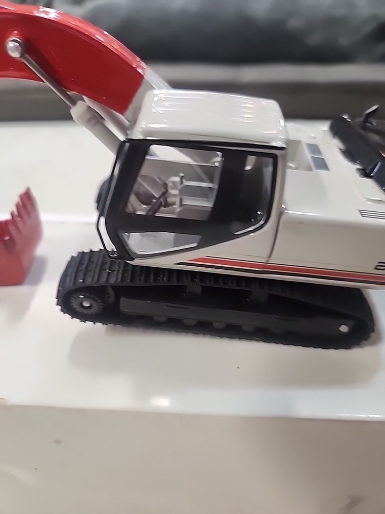 Link-Belt 2800 Excavator - Modeling 1:40 Scale Diecast Model