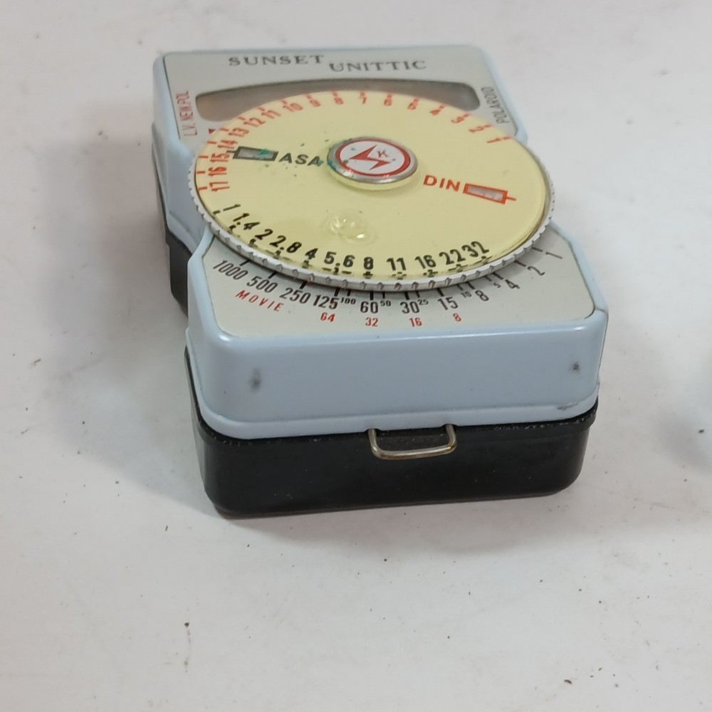 VINTAGE SUNSET UNITTIC MODEL 31 CAMERA LIGHT METER WITH CASE