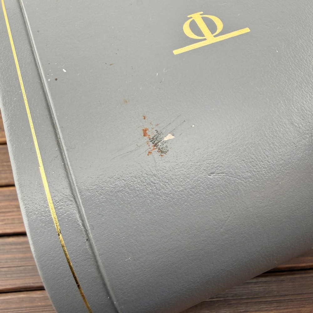 Baume Et Mercier grey box case grey rare