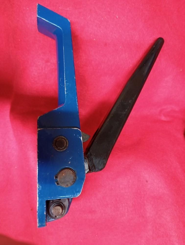 Steel Strap Tensioner