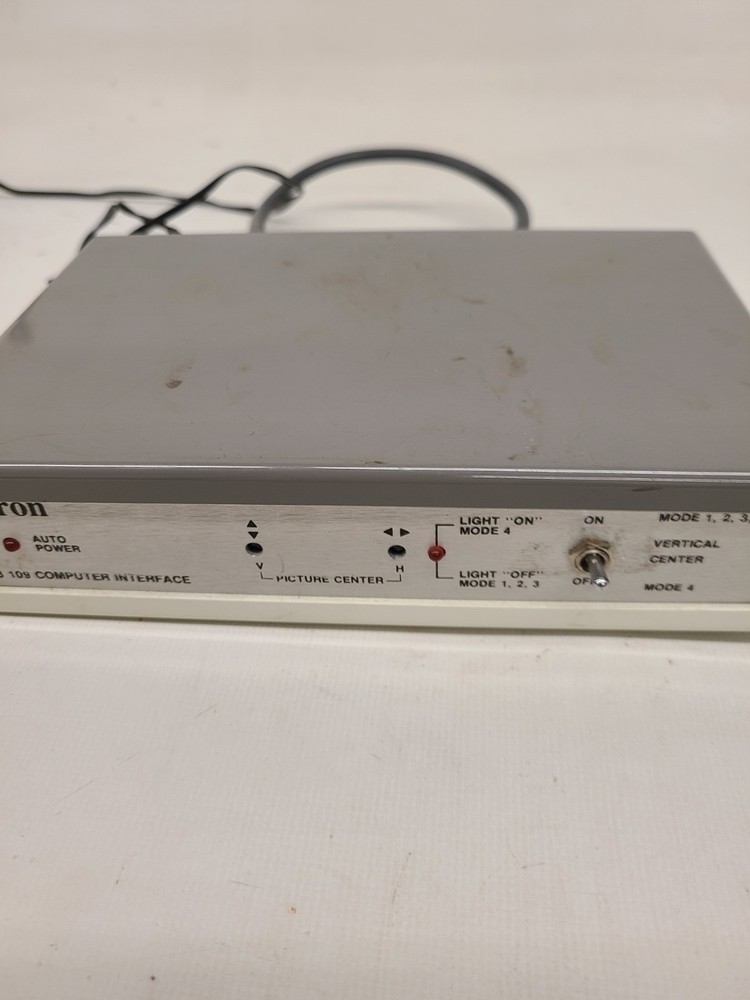 EXTRON RGB 109 COMPUTER INTERFACE TO VIDEO INTERFACE
