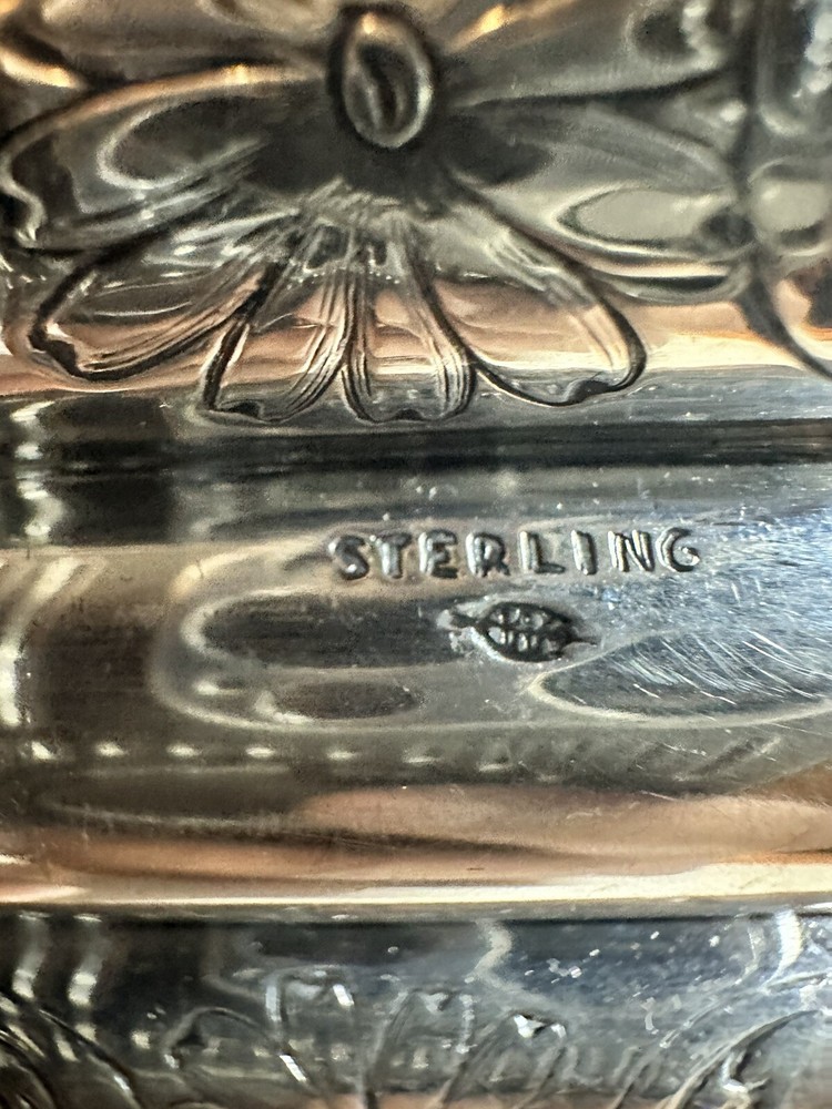 Antique Victorian sterling silver cigar case, 73.4 Grams