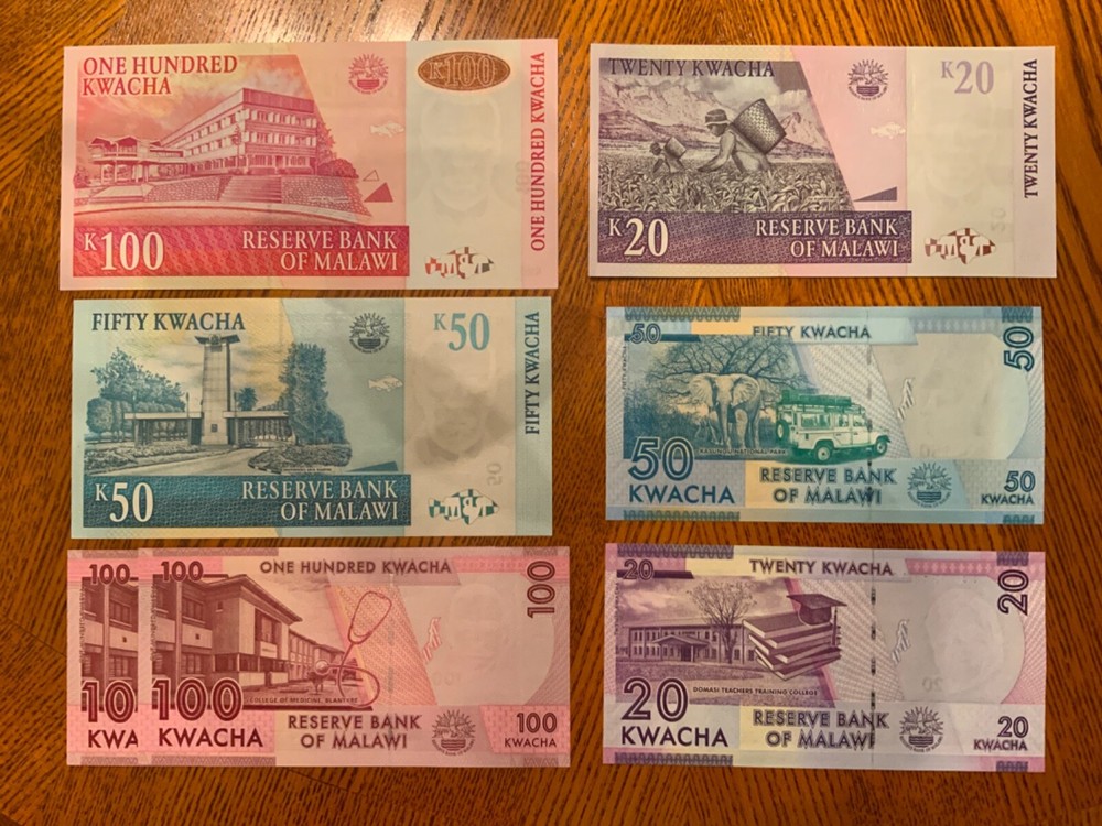 Vintage banknote lot from Malawi.