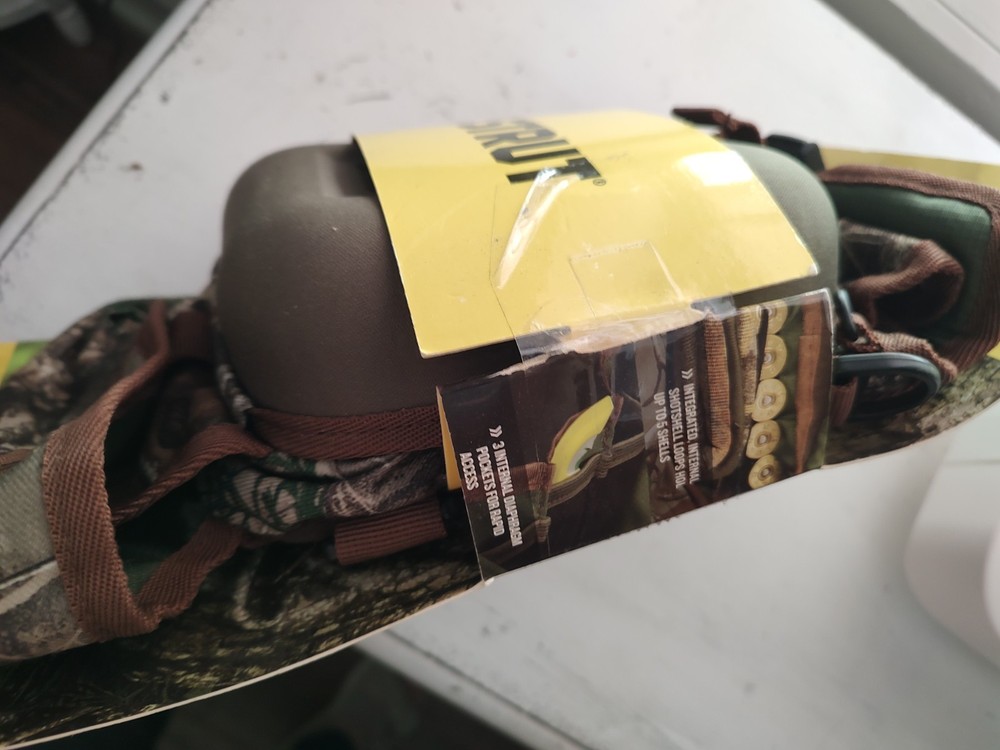 Strut Turkey Chest Pack