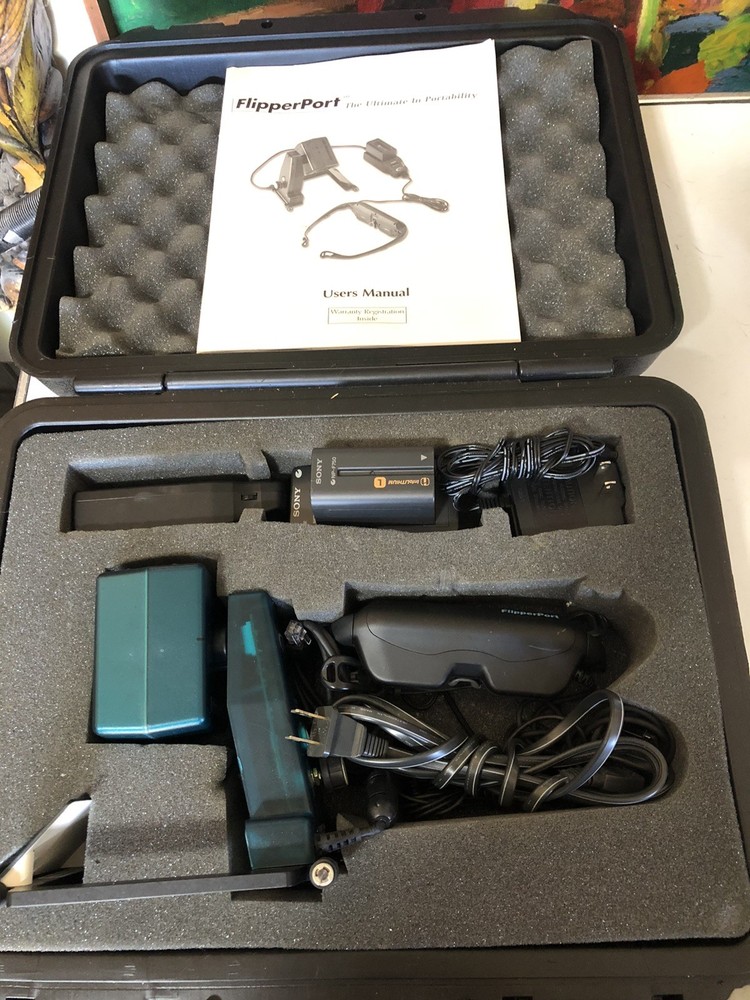 EVS Enhanced Vision Flipper Portable Magnifier Low Vision Zoom document video