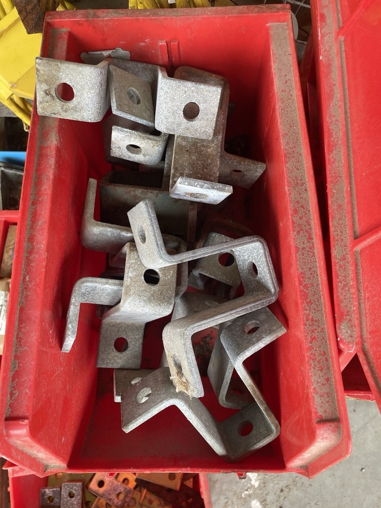 Galvanized Steel Post Insulator Bracket 2”