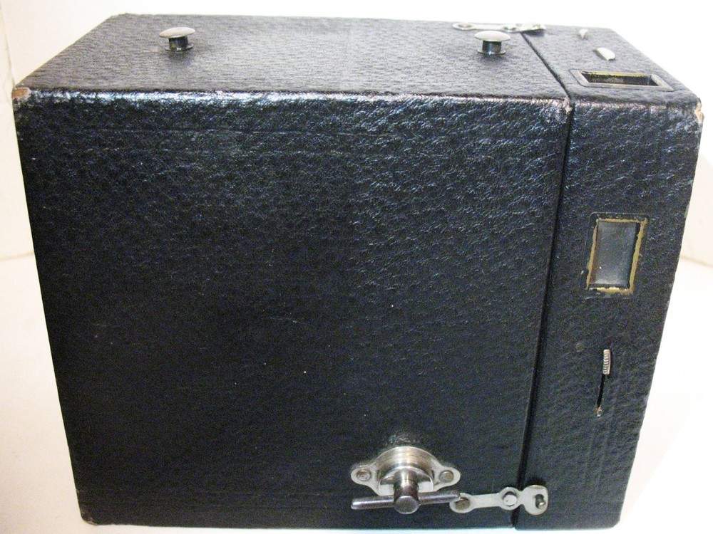 Vintage Kodak No 2A Brownie Box Camera Missing Leather Handle possible Model B