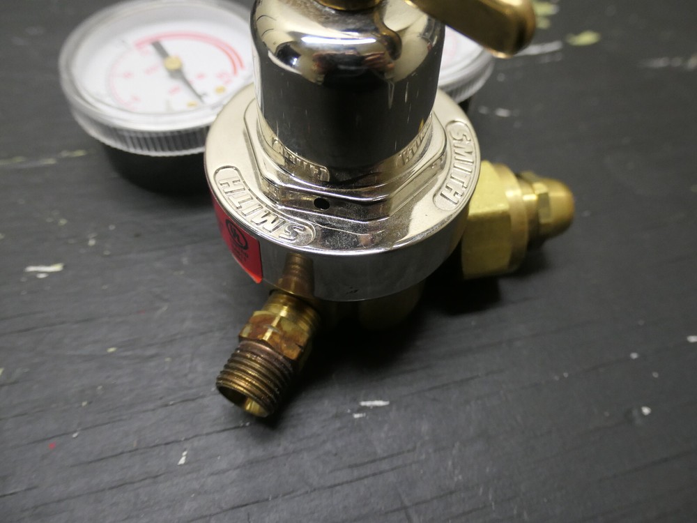 Miller Smith 30-15-520 Acetylene Medium Duty Regulator