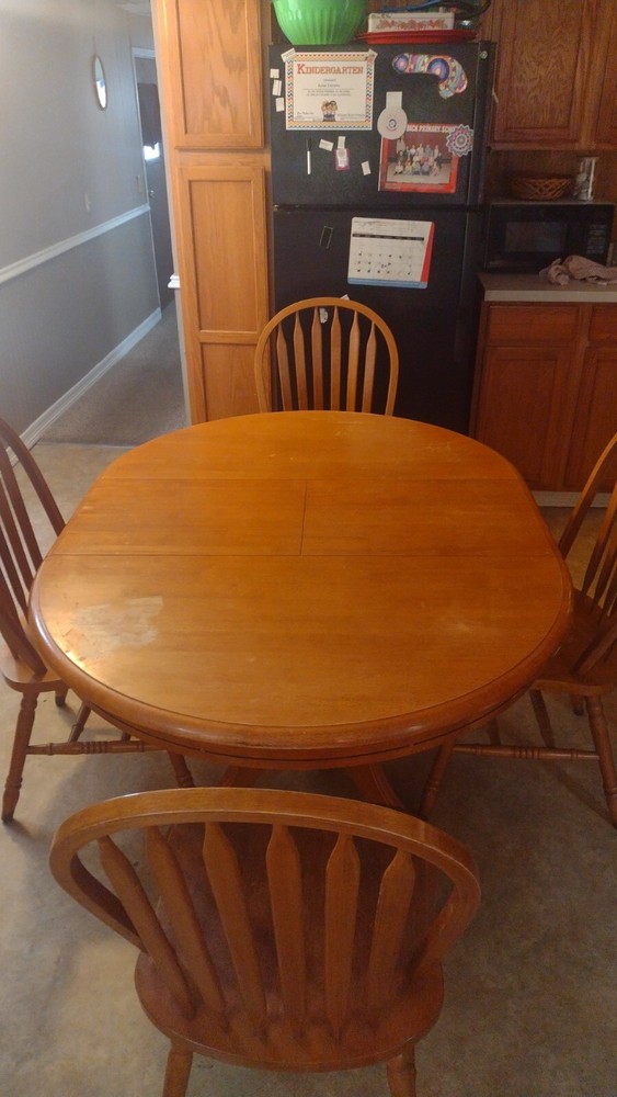 Wooden Dinning Table With 4 Chairs
