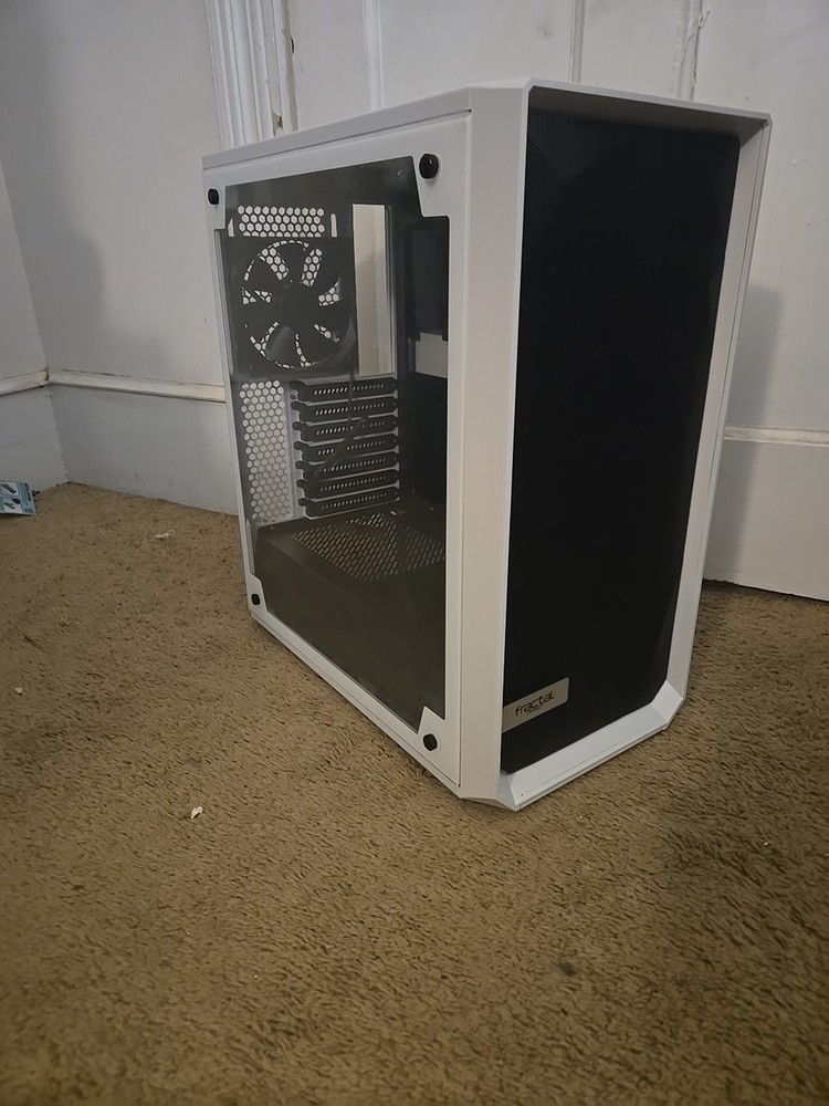Fractal Design Meshify C White Tempered Glass Computer Case Open Box Never Used.