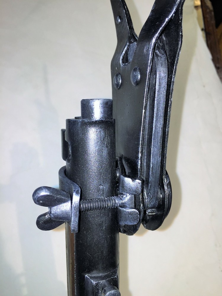 Wire Cutter for Enfield SMLE bayo. display stand