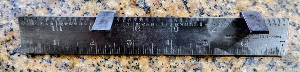 🗽VINTAGE STARRETT ADJUSTABLE KEY SEAT RULE STOPS WITH RULE