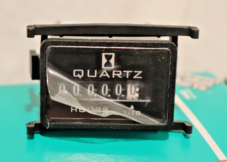 302-2002 Cummins Onan Hour Meter Time Clock Detector Control Panel Timer Totaliz