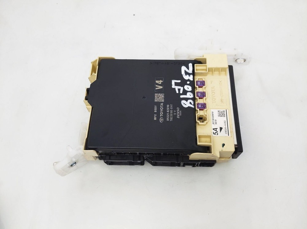 2020 Toyota Corolla Multi Plex Network Computer Module Unit 82730-02N10
