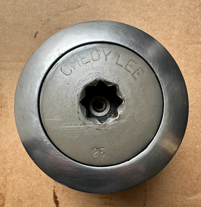 Cheoy Lee #21, 25 Winches