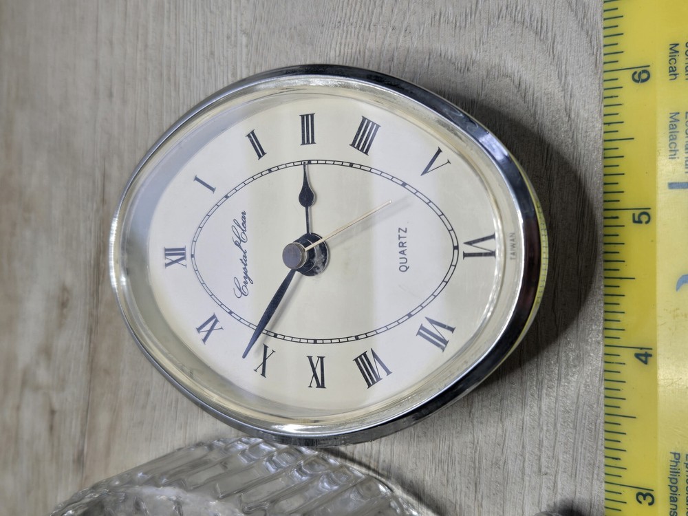 Crystal Clear Quartz Clock Desk Clock Office