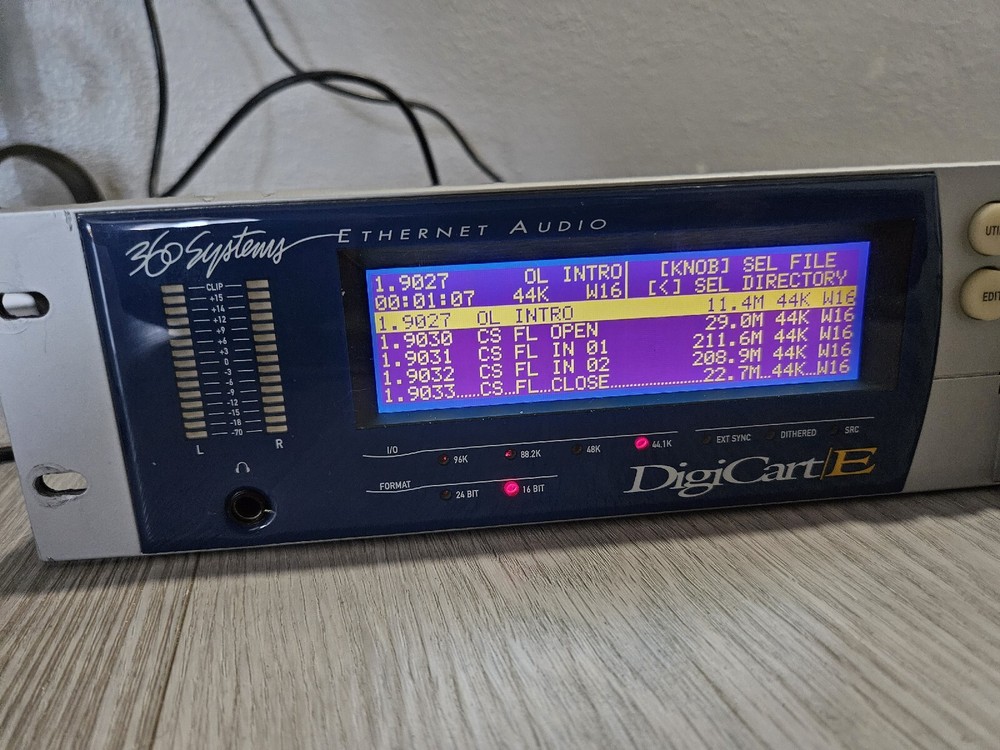 POWERS ON- 360 SYSTEMS DigiCart E E-3000 Ethernet Audio Network Recorder