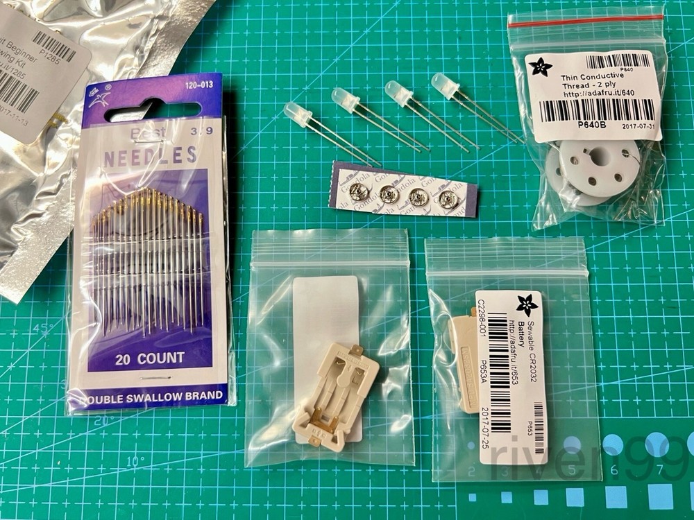 Adafruit Beginner LED Sewing Kit w/ conductive thread, flicker LEDs, snaps