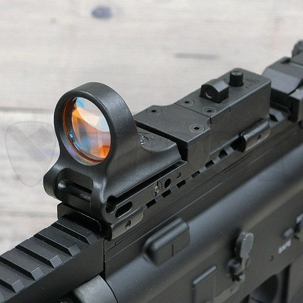 C-MORE Red Dot Reflex Sight Tactical Scope Adjustable Optics 2MOA Railway Scope