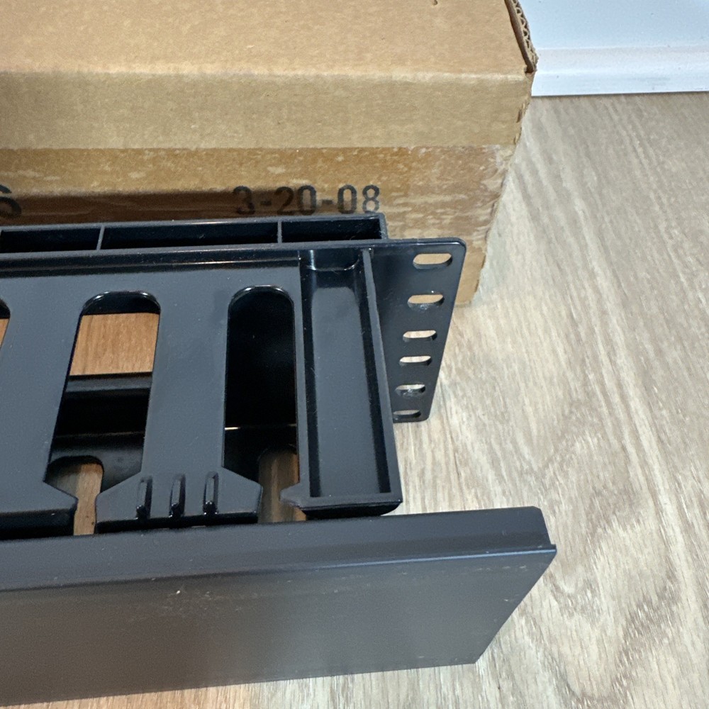 Panduit WMPFSE PatchLink Horizontal Cable Manager 1RU