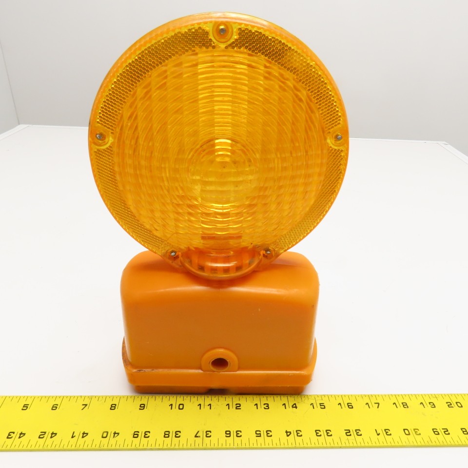 Starlite 747 Flashing Construction Beacon Light