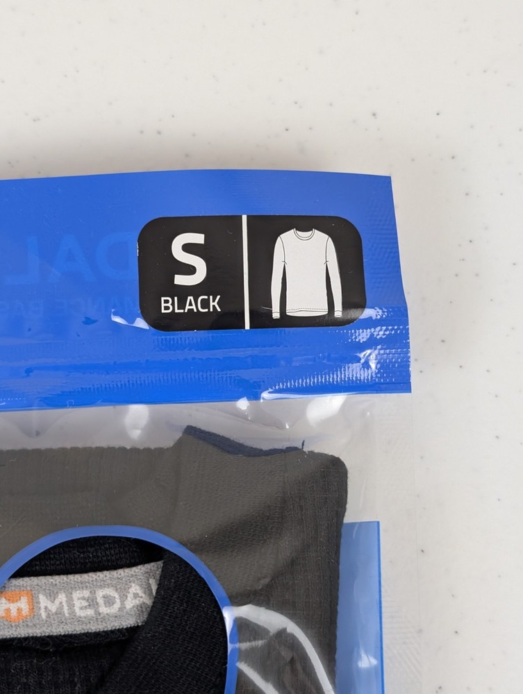 Medalist Performance Thermal Base Layer Crew Long Sleeve Men's Small Level 1