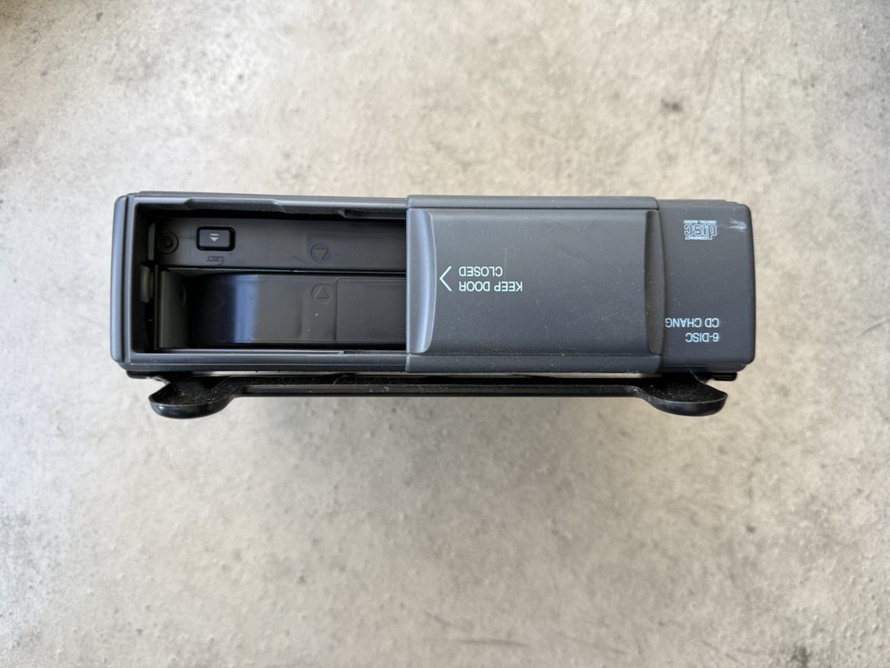 Original, 2002 Deville CD Disc Changer (classic/vintage)