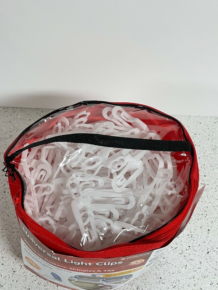 Simple Living Universal Light Clips Big Bucket