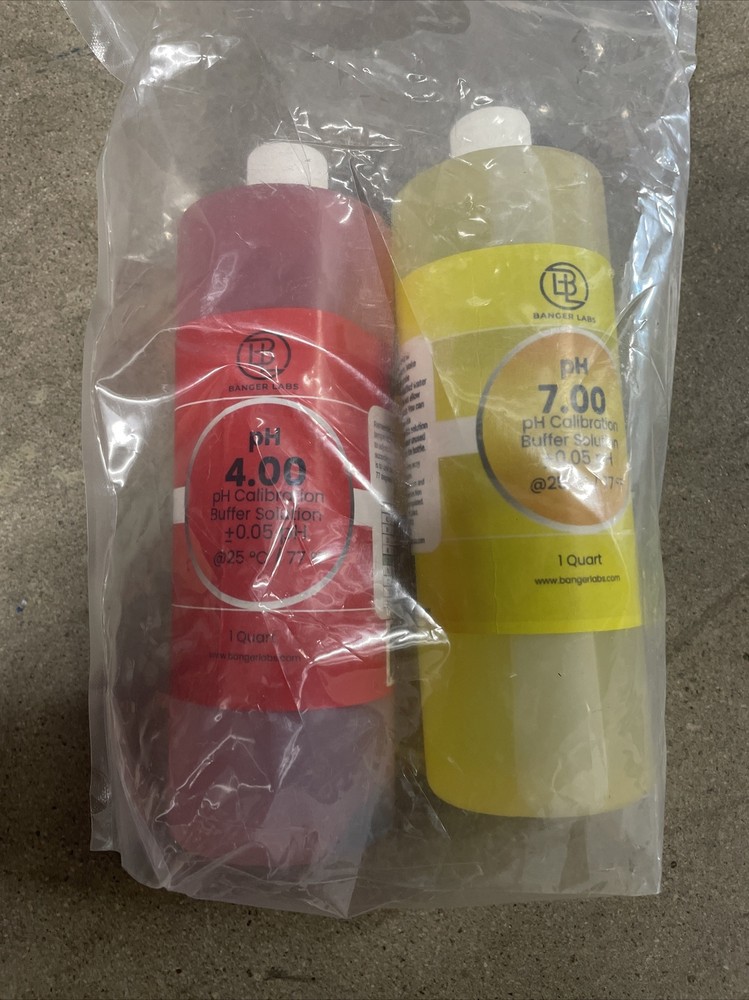 Calibration Buffer Solution pH 7.00 pH 4.00 1 Quart Banger Labs