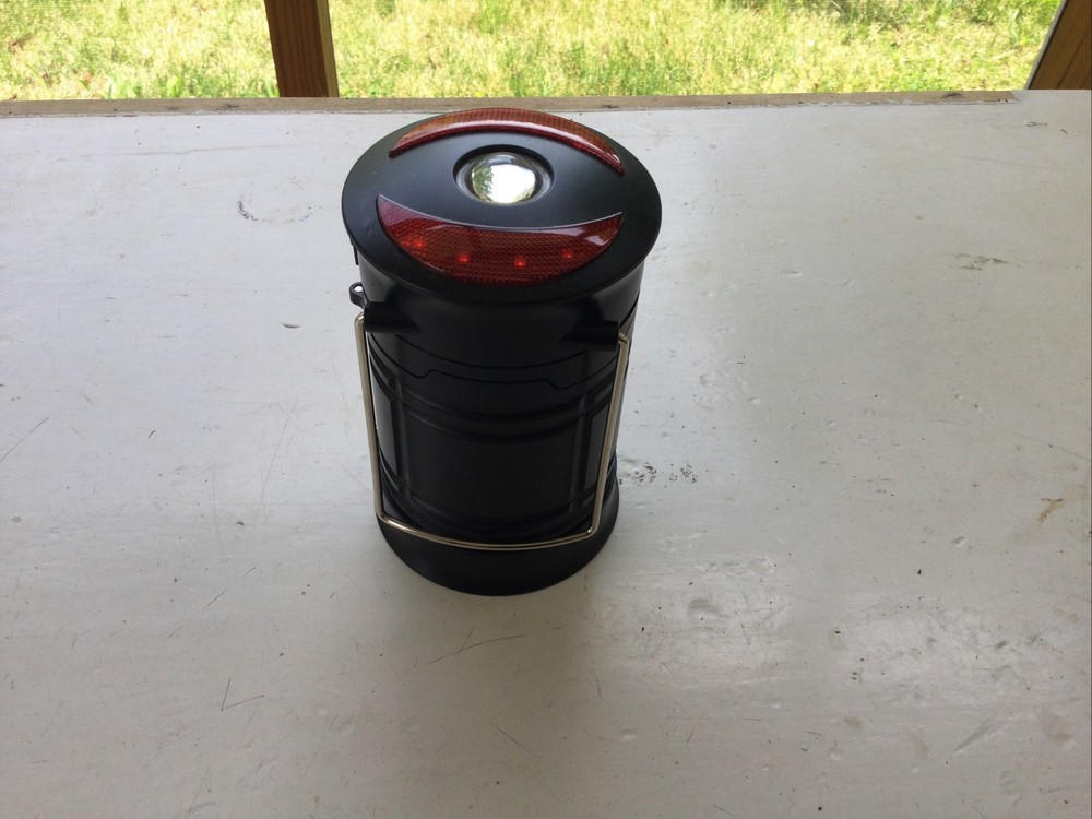 CAMPING LANTERN FLASHLIGHT AND BEACON Two In One With Box