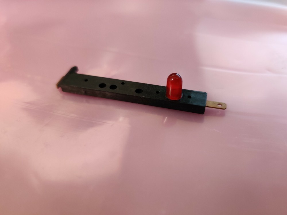 Universal Instruments Led Sensor 42485603