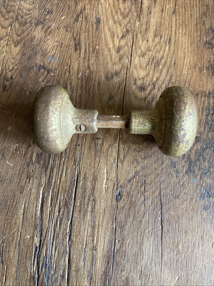 brass door knobs
