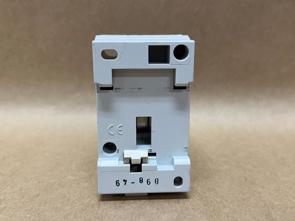 MURR Electronics 67 900 Power Socket