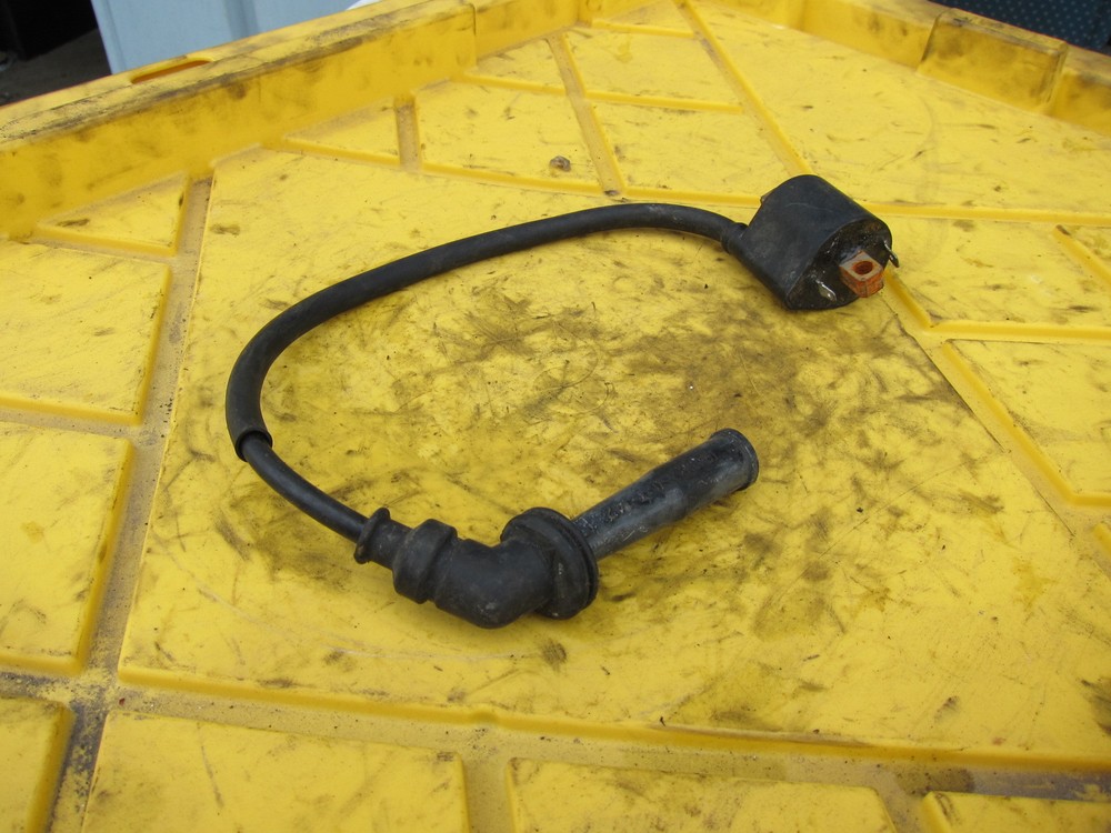2001 Suzuki SV650 OEM ENGINE COIL