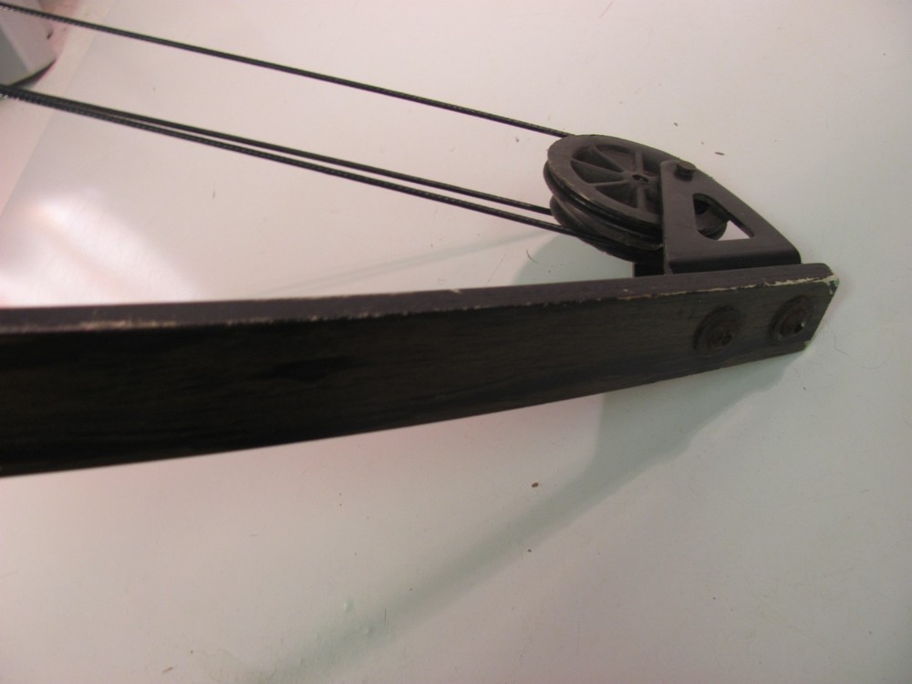 Indian 221 Deerslayer Compound Bow