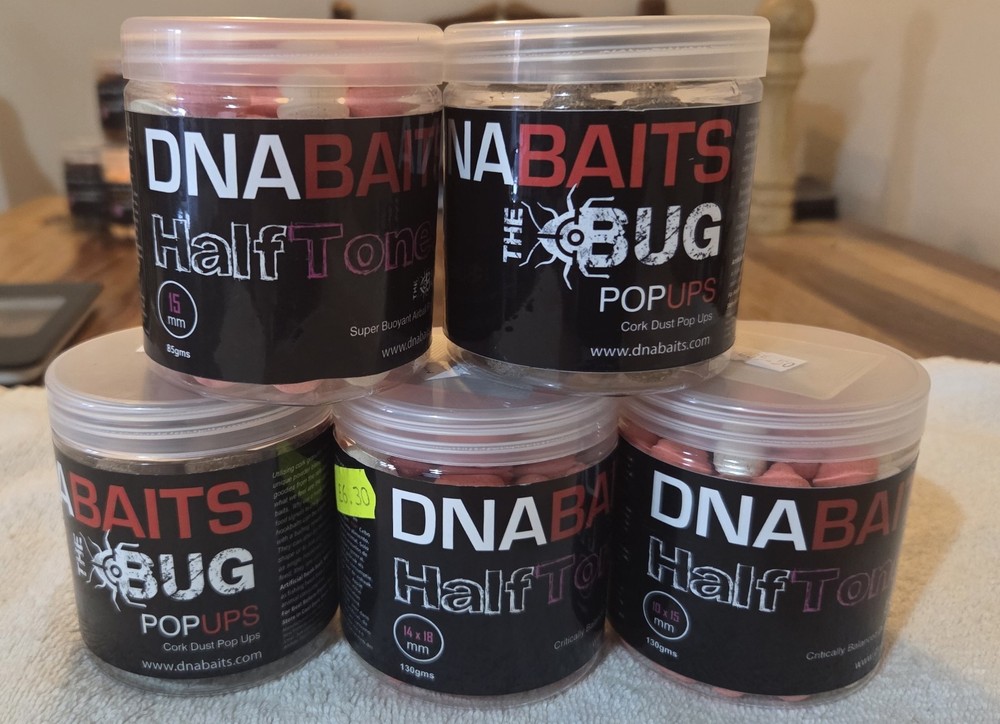 DNA The Bug Pop-Ups and Half Tones Selection. (1)