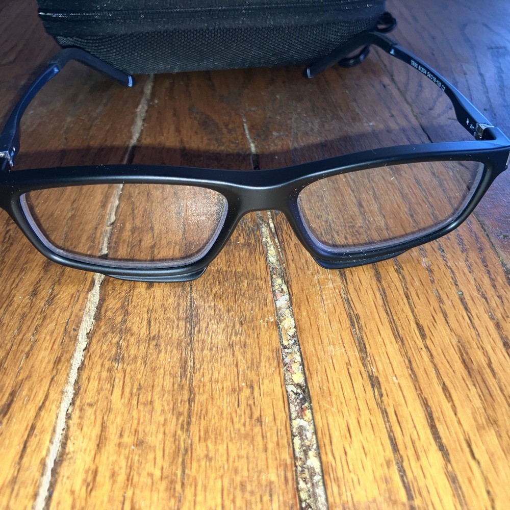 Manly Kicks Progressive Reading Glasses Light Blocking Color Changing 2.50