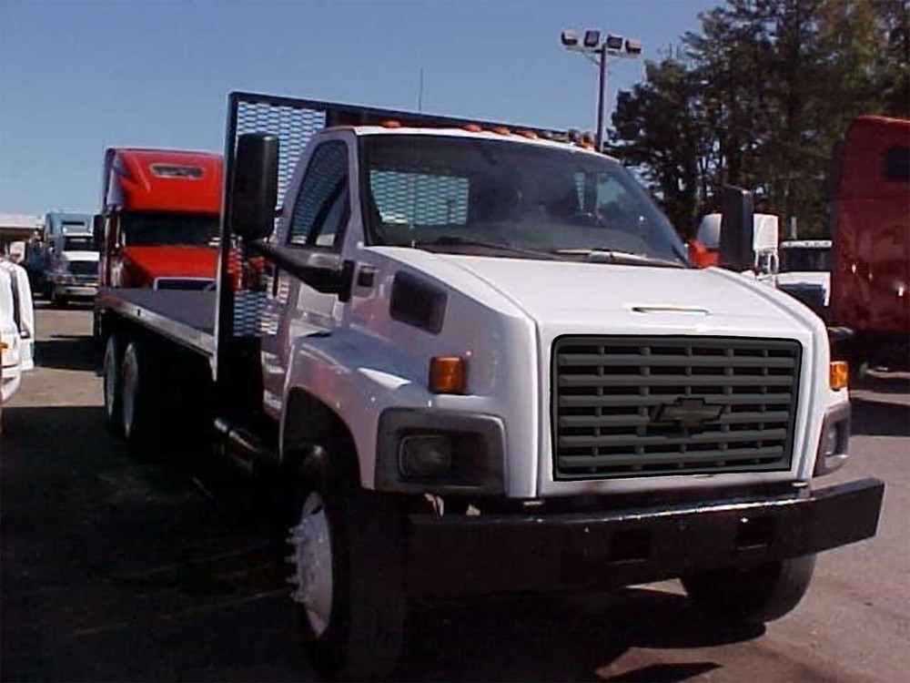 Chevy Kodiak & GMC Topkick 2003-09 C6500/7500/8500 Solid Black Bugscreen