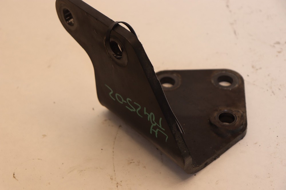 2013-2020 KENWORTH T680 PACCAR MX-13 FRONT LEFT ENGINE FRAME MOUNT BRACKET OEM