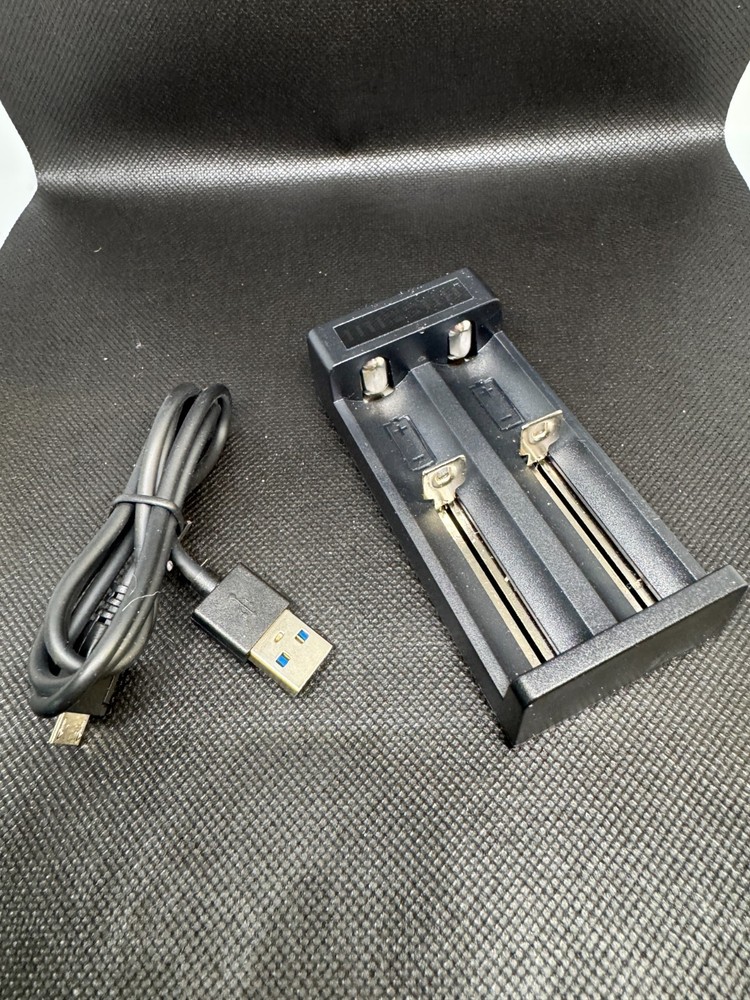 CamRanger2 Rechargeable, Replaceable Lithium-ion Battery And Charger