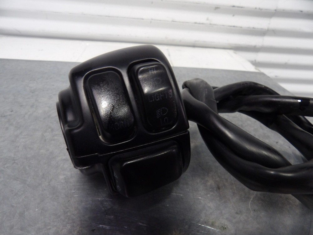 04 Harley-Davidson Softail FXST left handlebar control horn turn beam switch