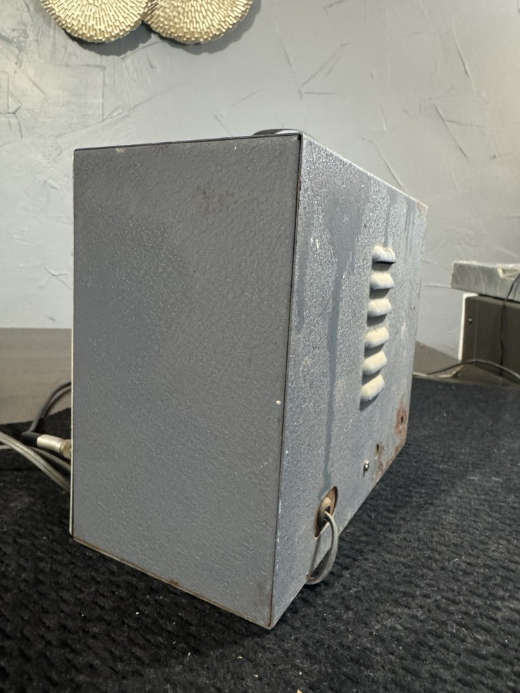 EICO Signal Generator Model 324