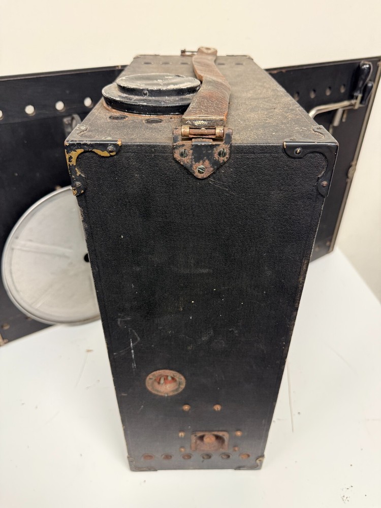 THE AMERICAN PROJECTOSCOPE - MODEL M - AMERICAN PROJECTING / 35mm PROJECTOR